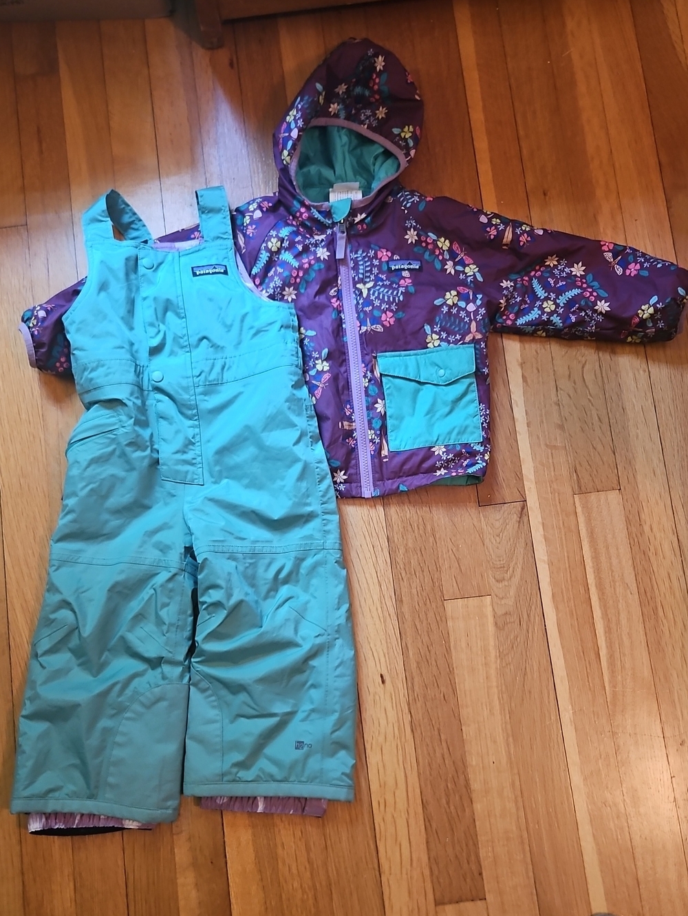 Patagonia Teal Kids Puffer Jacket And Snow Pants